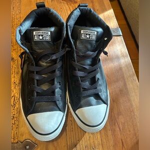 Converse Chuck Taylor Leather High Tops men Size 10